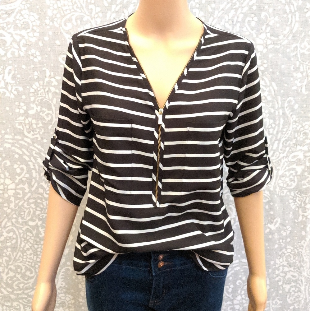 🌼3/$28🌼Calvin Klein Long Sleeve Striped B